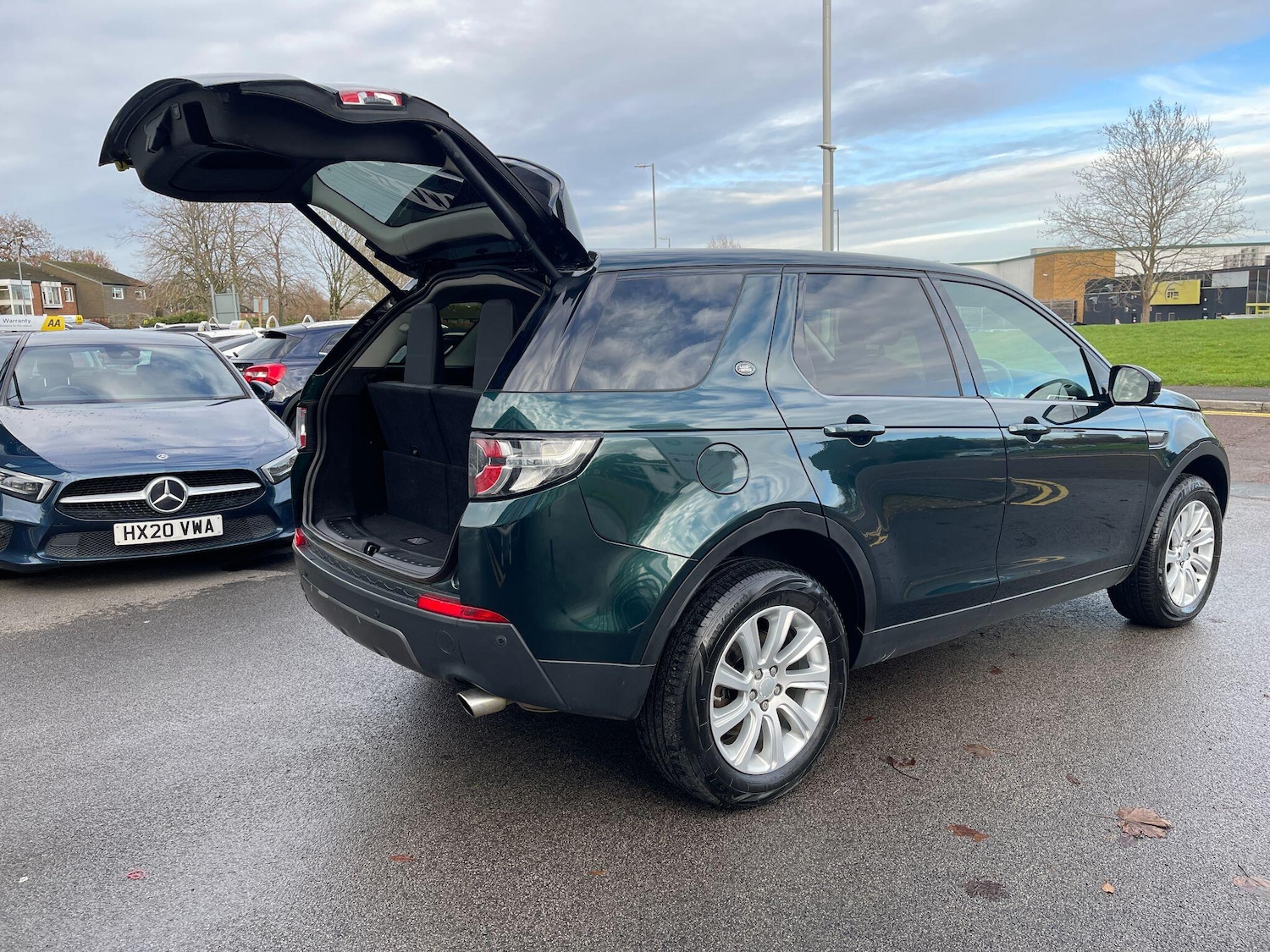 Used Land Rover Discovery Sport 2015 for sale - 76597176: Photo 9