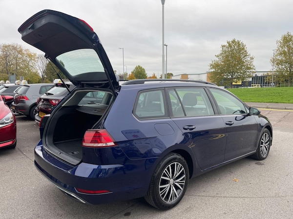 Used Volkswagen Golf 2017 for sale - 76295223: Photo 27