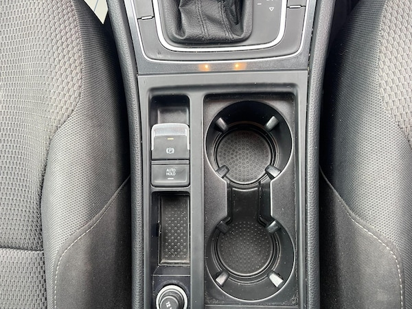 Used Volkswagen Golf 2017 for sale - 76295223: Photo 31