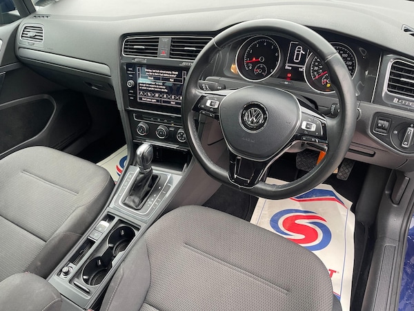 Used Volkswagen Golf 2017 for sale - 76295223: Photo 36