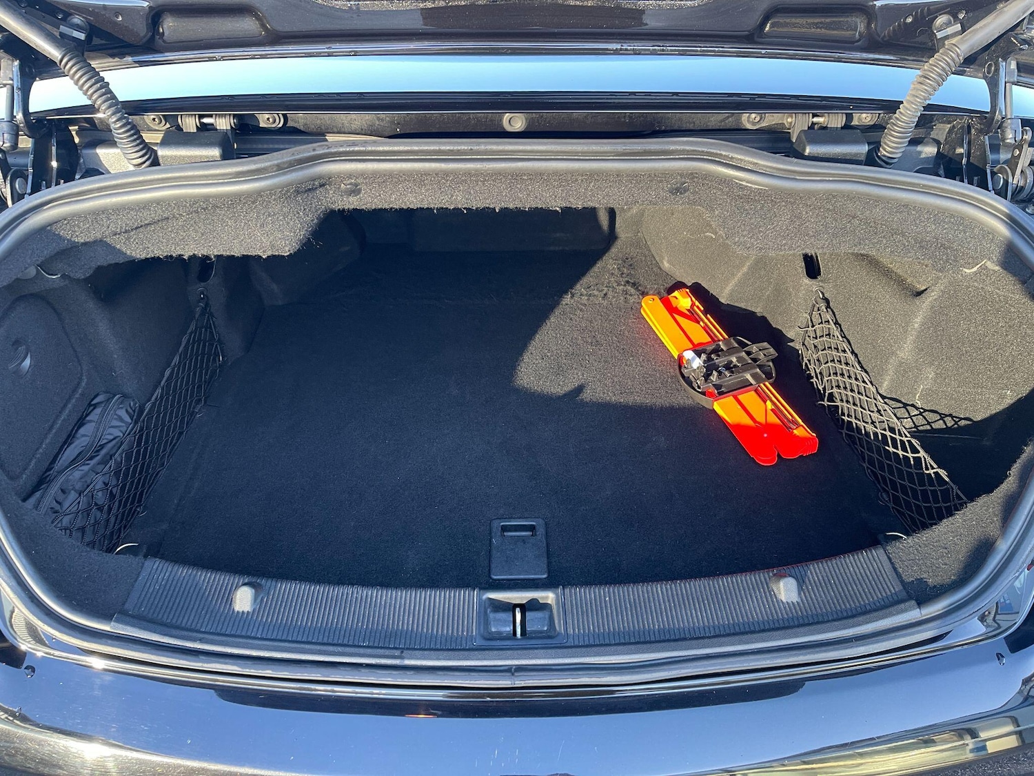 Used Mercedes-Benz E Class 2013 for sale - 76485344: Photo 31