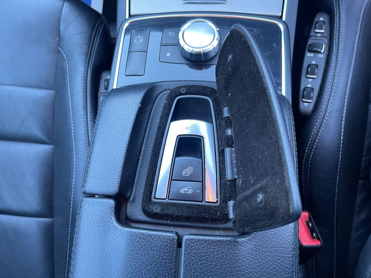 Used Mercedes-Benz E Class 2013 for sale - 76485344: Photo 42