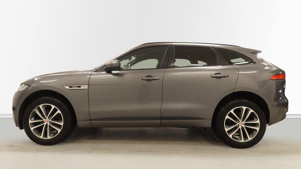 Used Jaguar F-Pace 2019 for sale - 77564796: Photo 4