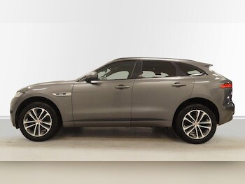 Used Jaguar F-Pace 2019 for sale - 77564796: Photo