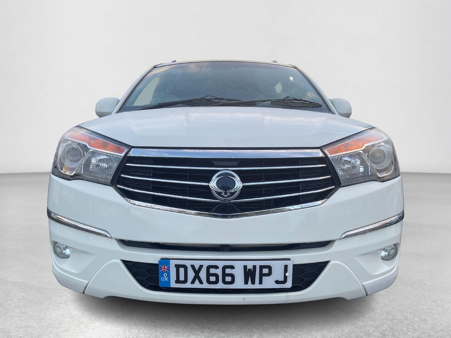 Used Ssangyong Turismo 2016 for sale - 76371746: Photo 12