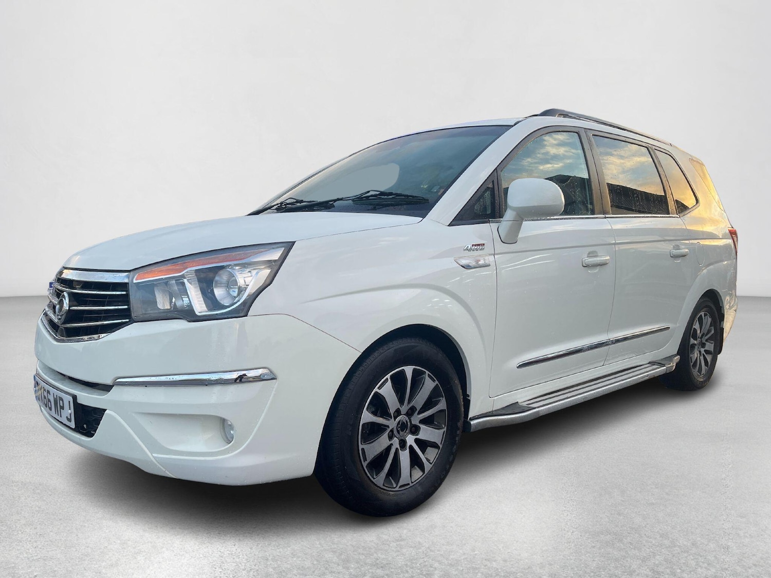 Used Ssangyong Turismo 2016 for sale - 76371746: Photo 15