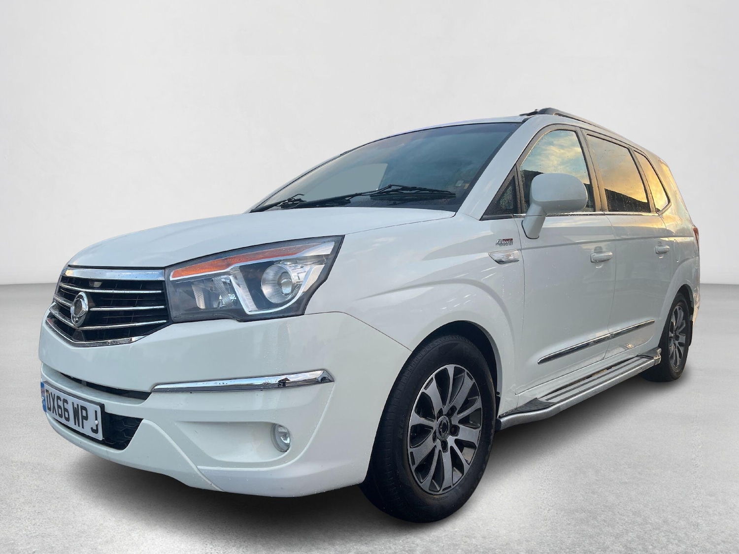 Used Ssangyong Turismo 2016 for sale - 76371746: Photo 3