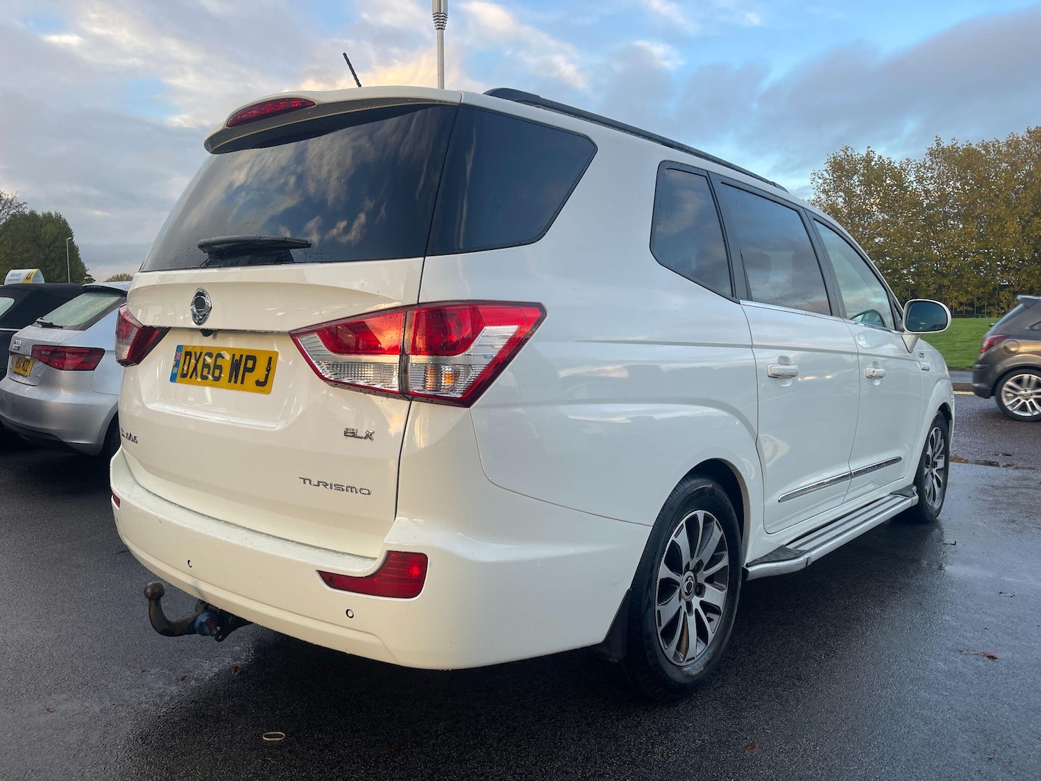 Used Ssangyong Turismo 2016 for sale - 76371746: Photo 30