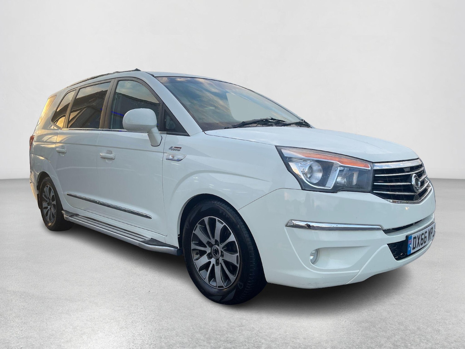 Used Ssangyong Turismo 2016 for sale - 76371746: Photo 5