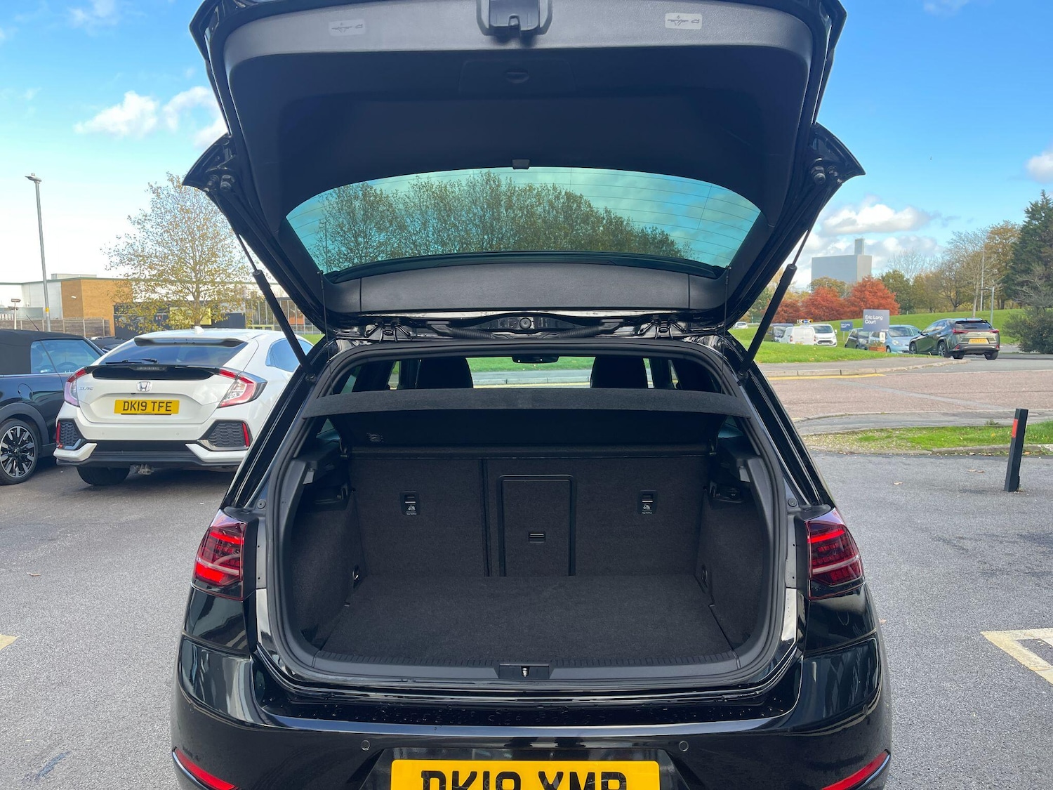 Used Volkswagen Golf 2018 for sale - 76942465: Photo 64