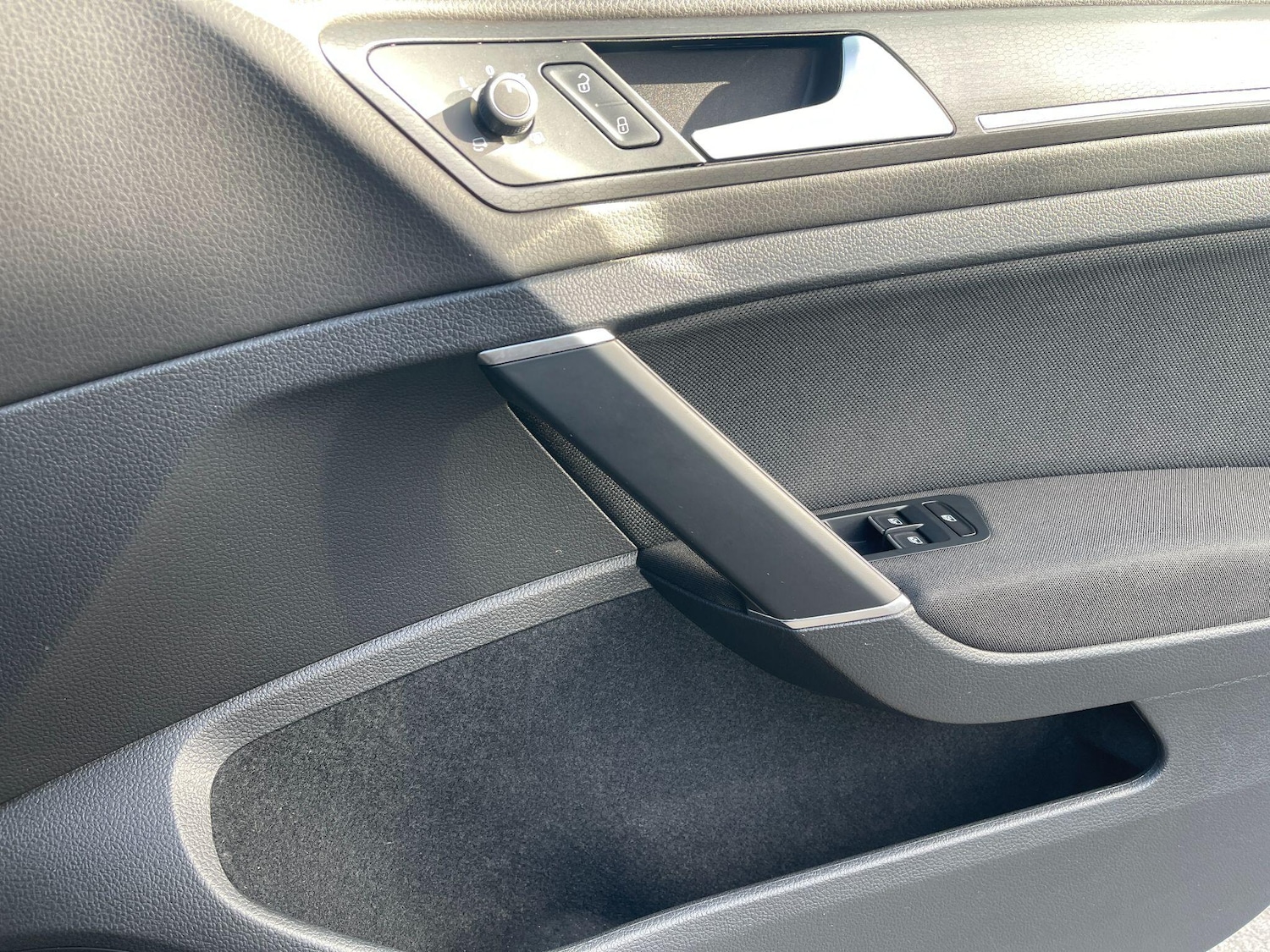 Used Volkswagen Golf 2018 for sale - 76942465: Photo 70