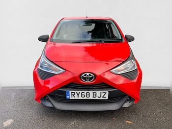 Used Toyota AYGO 2019 for sale - 76521761: Photo