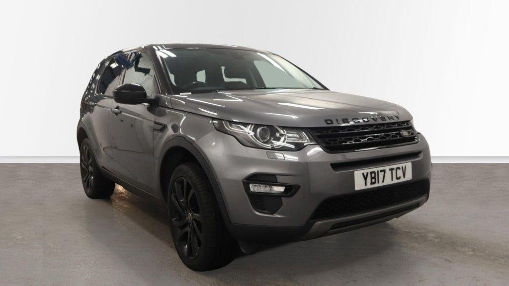 Used Land Rover Discovery Sport 2017 for sale - 76597217: Photo 1