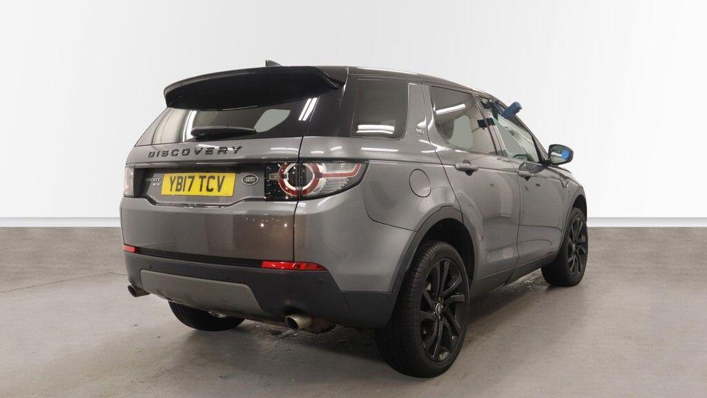 Used Land Rover Discovery Sport 2017 for sale - 76597217: Photo 11