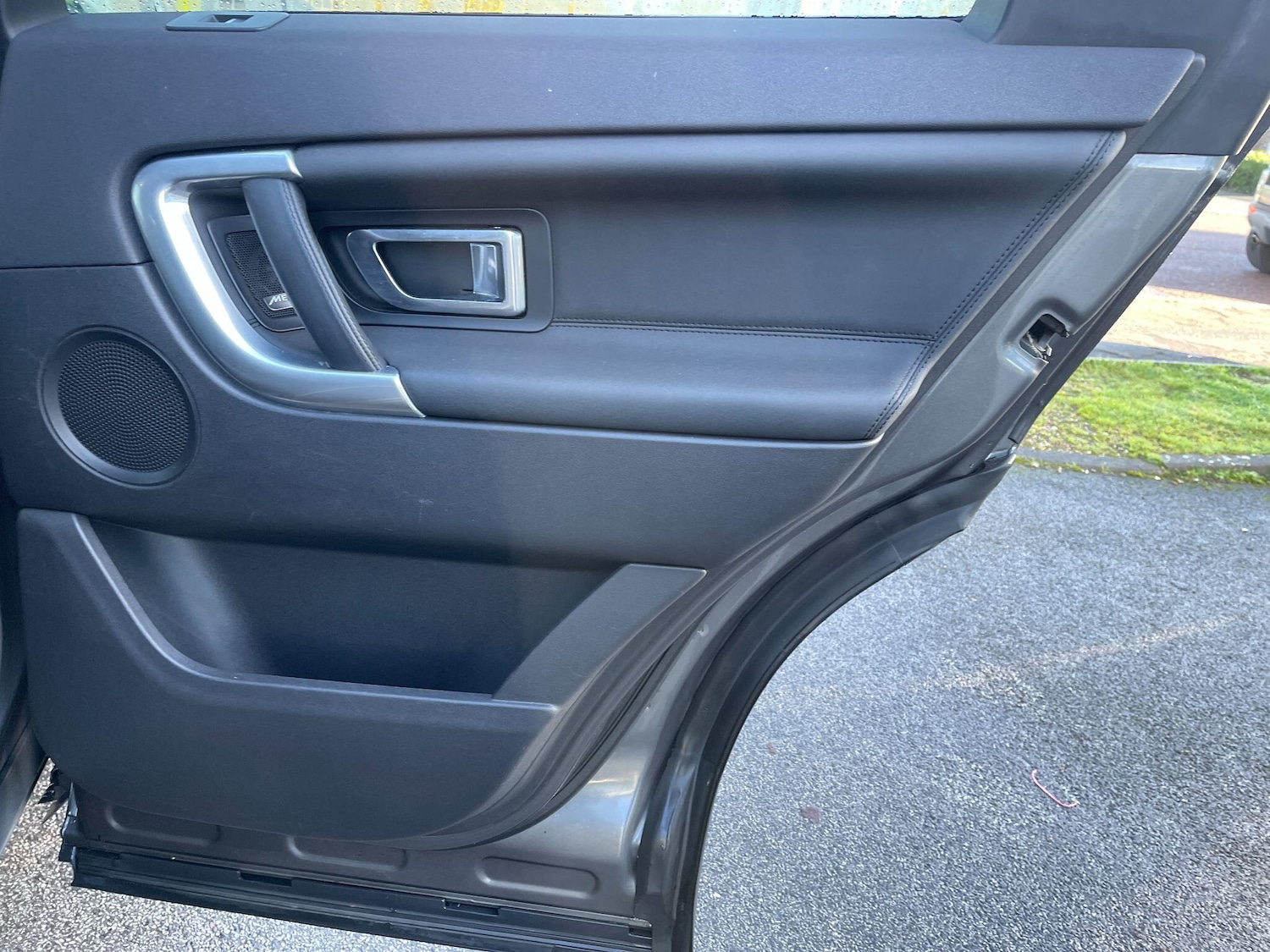 Used Land Rover Discovery Sport 2017 for sale - 76597217: Photo 25