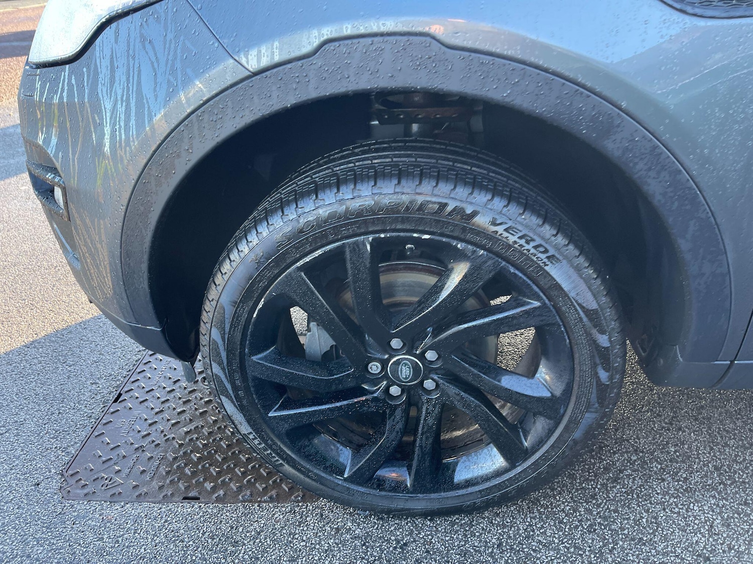 Used Land Rover Discovery Sport 2017 for sale - 76597217: Photo 31