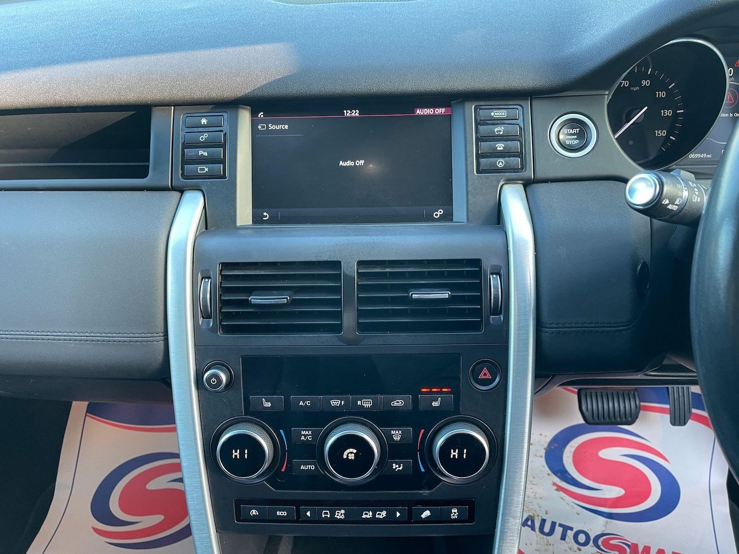 Used Land Rover Discovery Sport 2017 for sale - 76597217: Photo 32