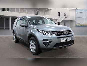 Used Land Rover Discovery Sport 2018 for sale - 76013715: Photo