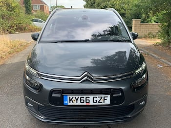 Used Citroen Grand C4 Picasso 2016 for sale - 79680909: Photo
