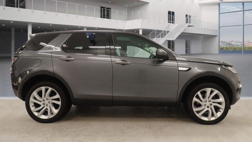 Used Land Rover Discovery Sport 2017 for sale - 77330536: Photo 10
