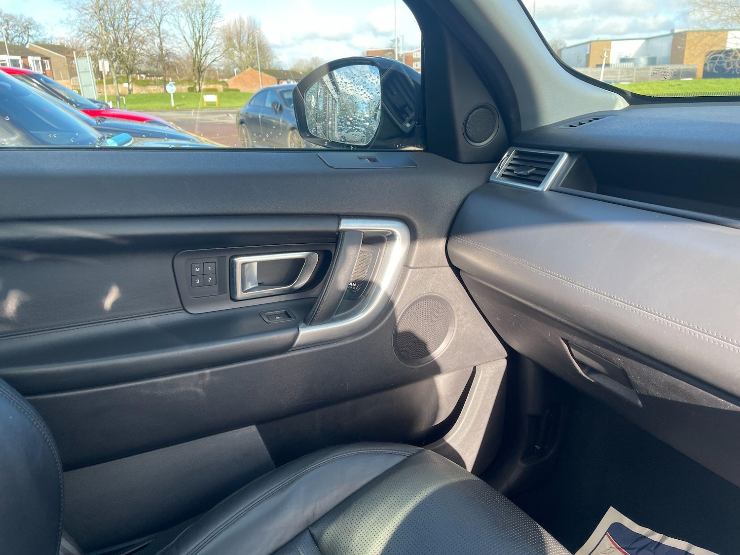 Used Land Rover Discovery Sport 2017 for sale - 77330536: Photo 38