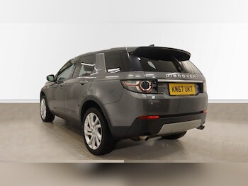 Used Land Rover Discovery Sport 2017 for sale - 77330536: Photo