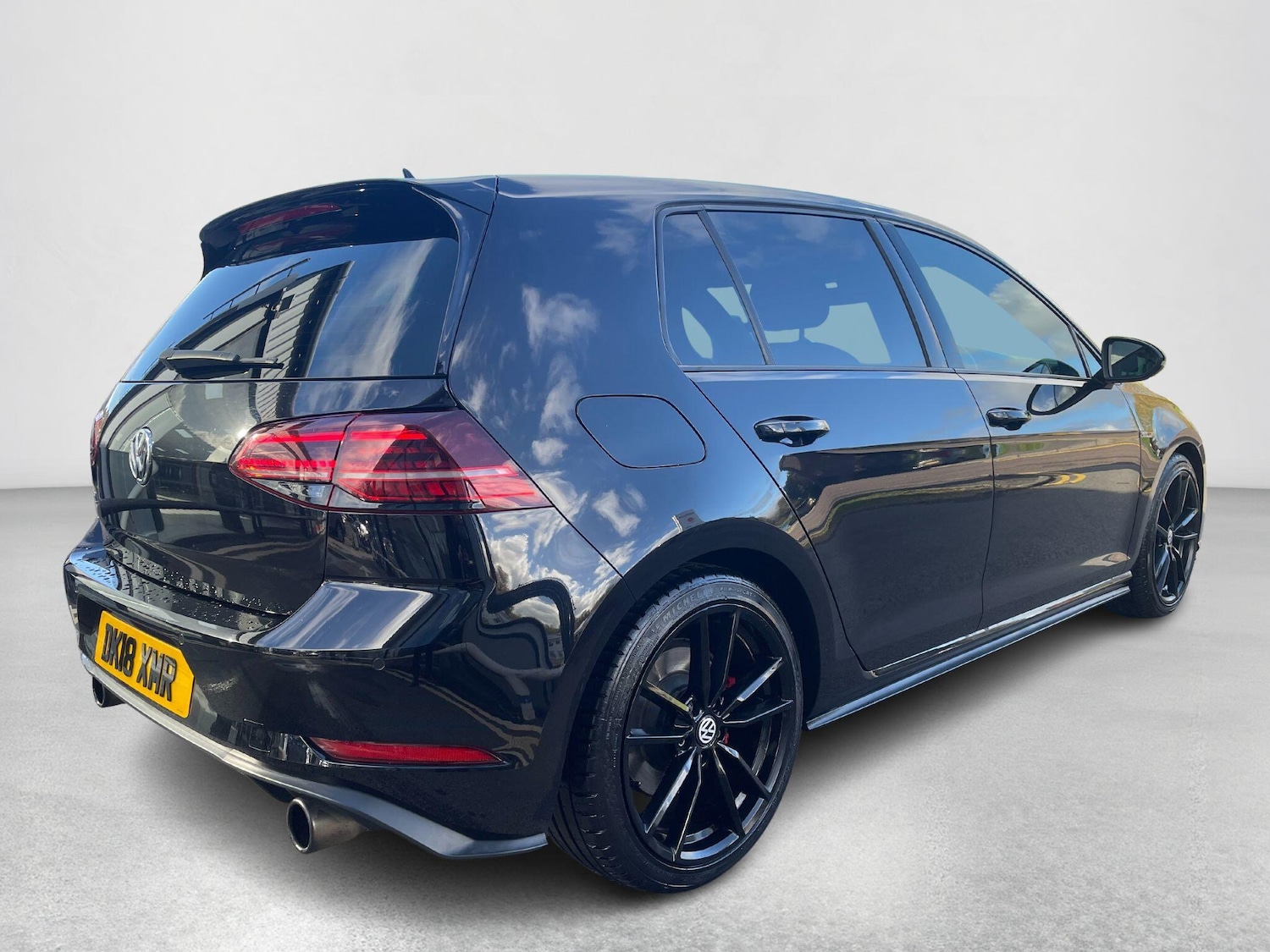 Used Volkswagen Golf 2018 for sale - 76484303: Photo 30