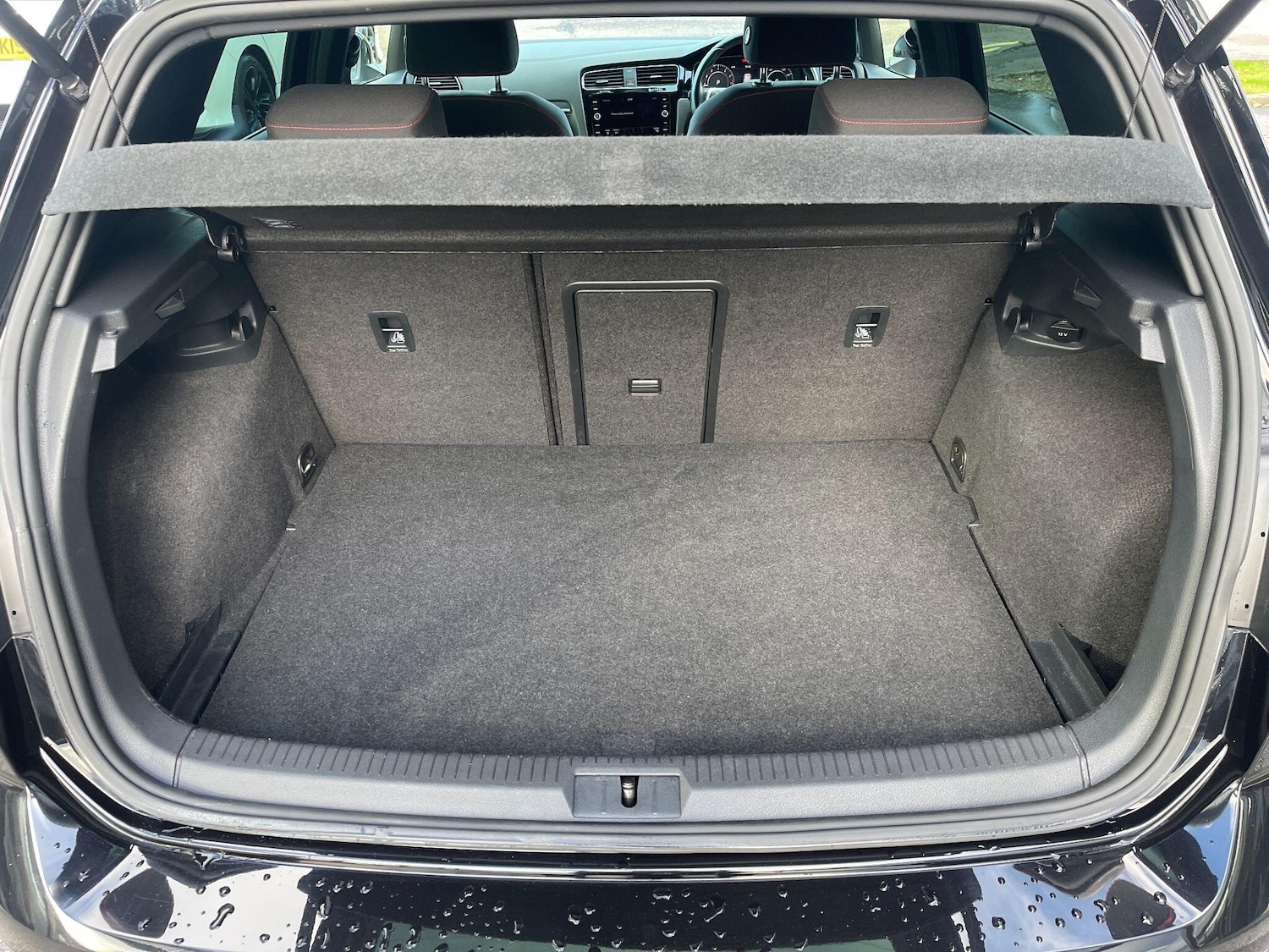 Used Volkswagen Golf 2018 for sale - 76484303: Photo 63