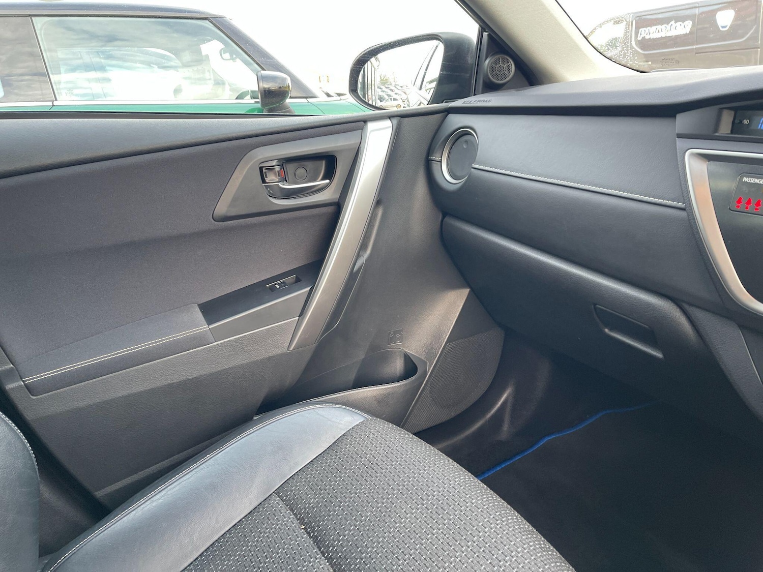 Used Toyota Auris 2015 for sale - 76701742: Photo 13