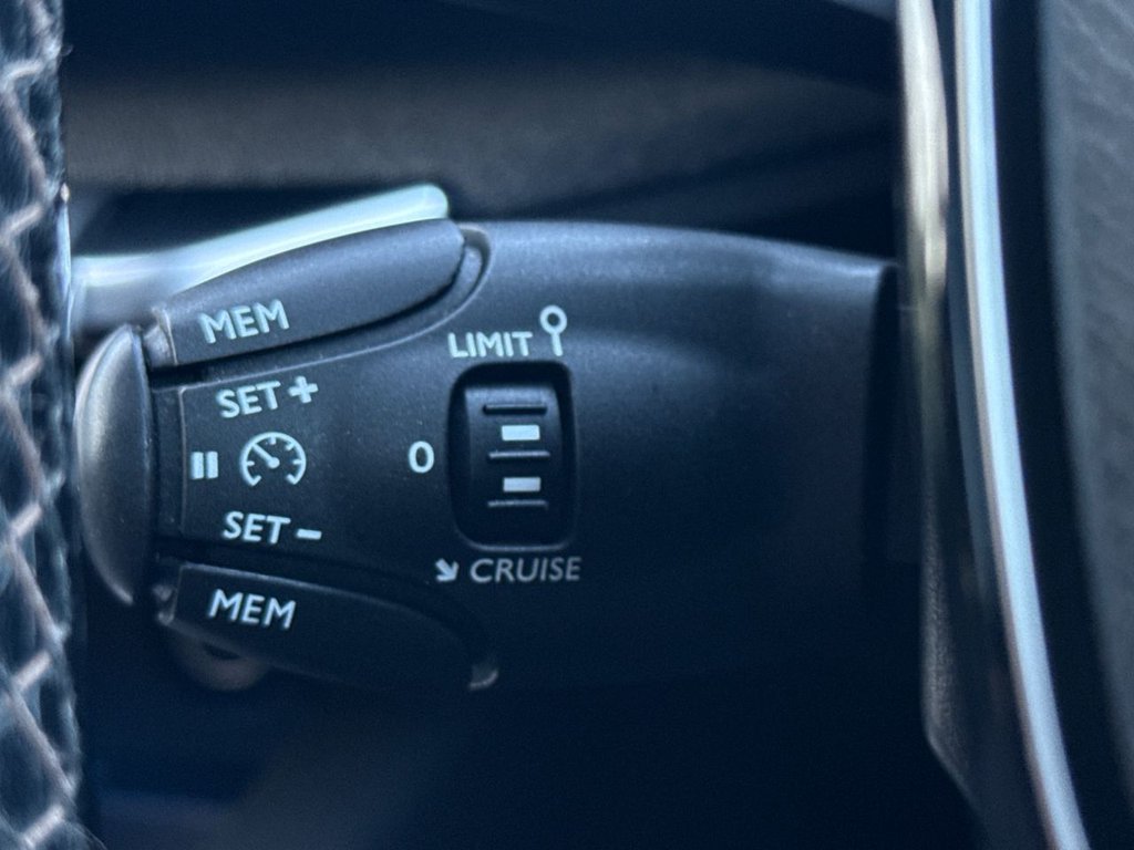 Used Peugeot 5008 2020 for sale - 76621649: Photo 27