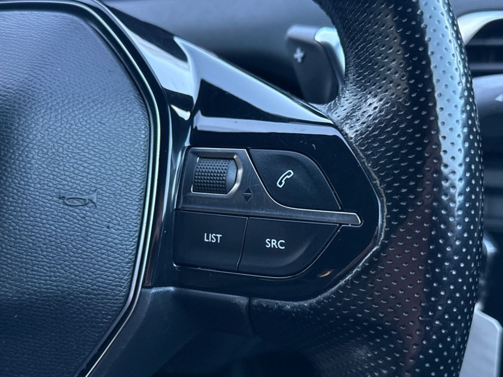 Used Peugeot 5008 2020 for sale - 76621649: Photo 30