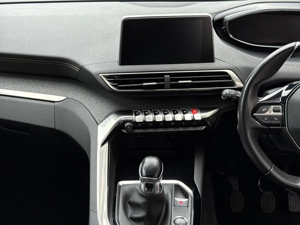 Used Peugeot 3008 2020 for sale - 76621637: Photo 12