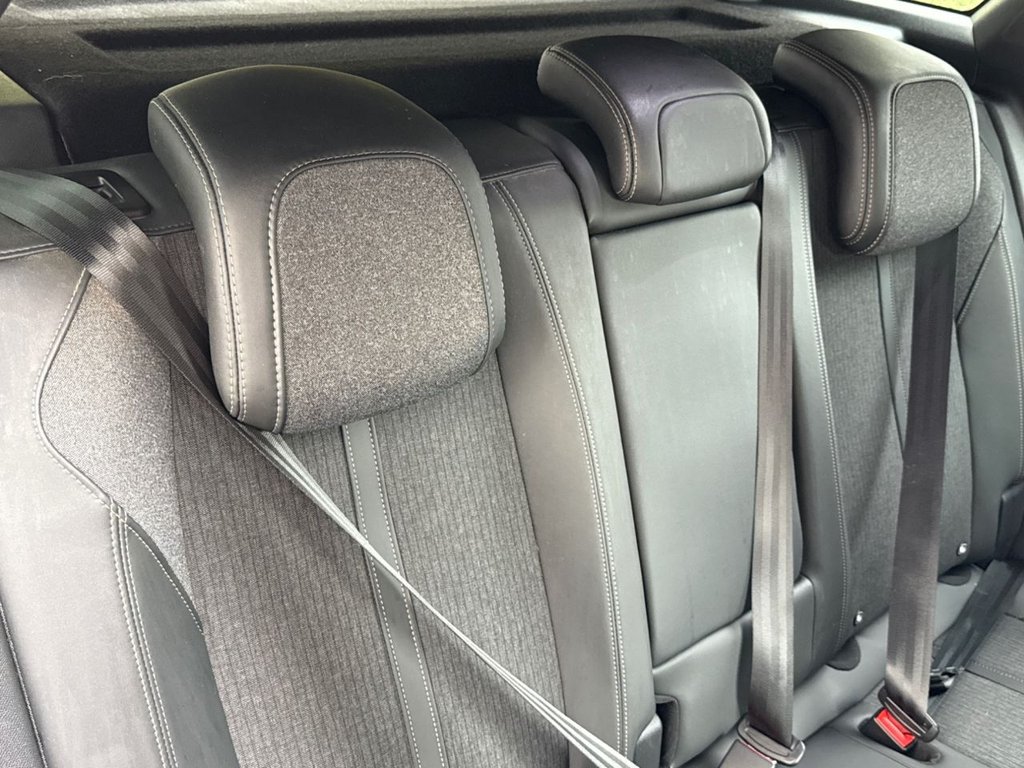 Used Peugeot 3008 2020 for sale - 76621637: Photo 14