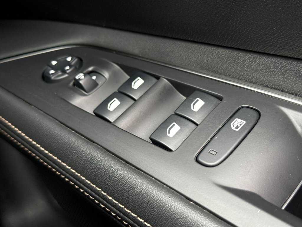 Used Peugeot 3008 2020 for sale - 76621637: Photo 28