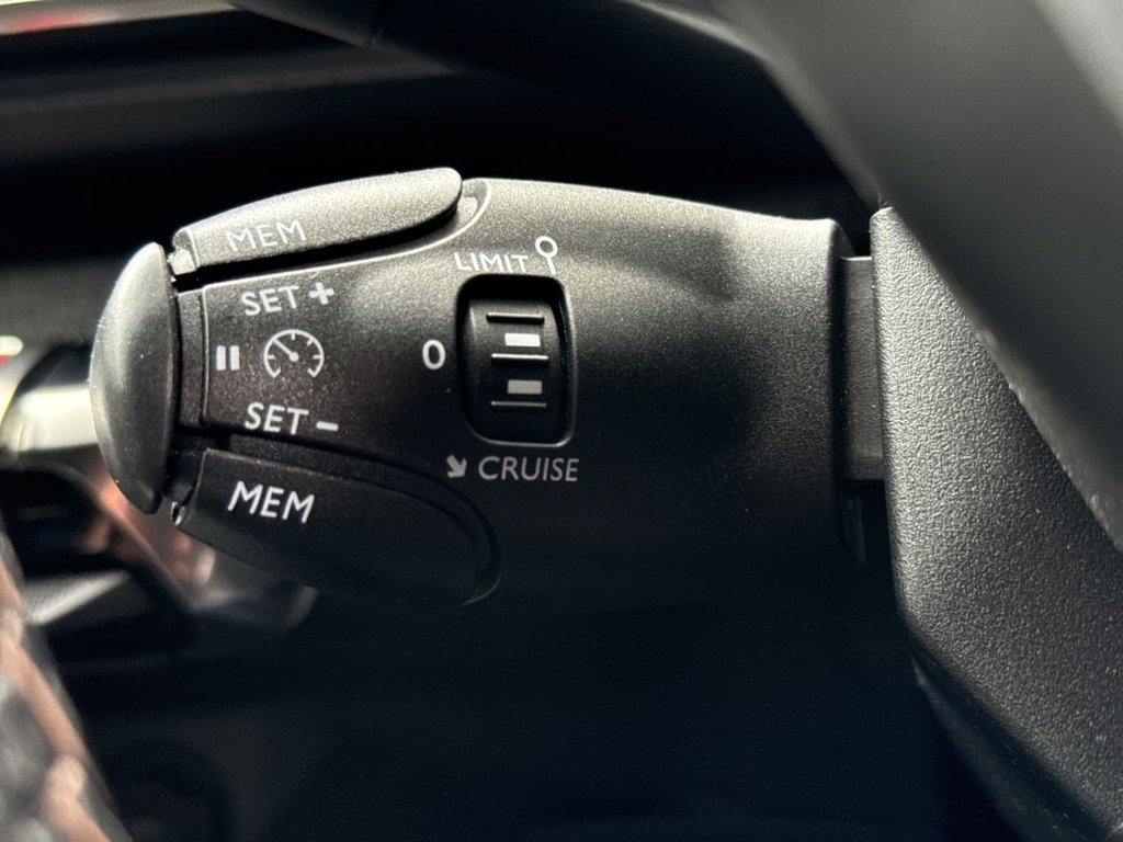 Used Peugeot 3008 2020 for sale - 76621637: Photo 29