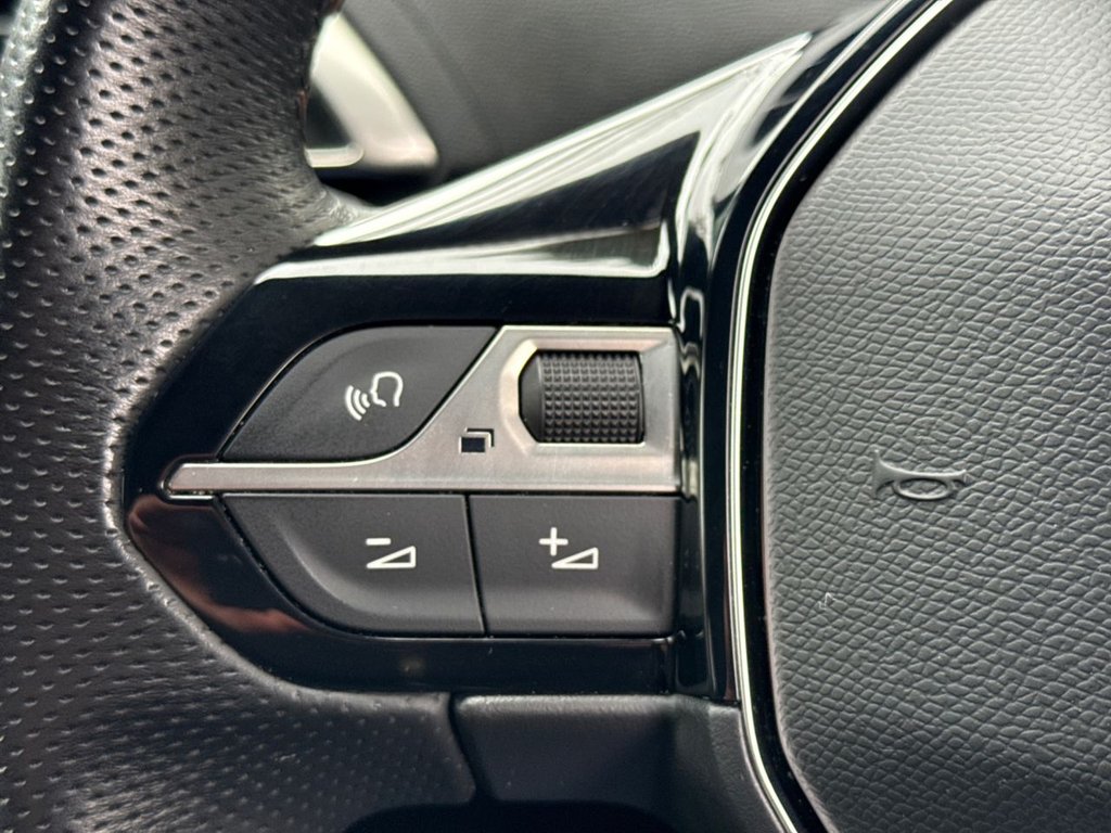 Used Peugeot 3008 2020 for sale - 76621637: Photo 30