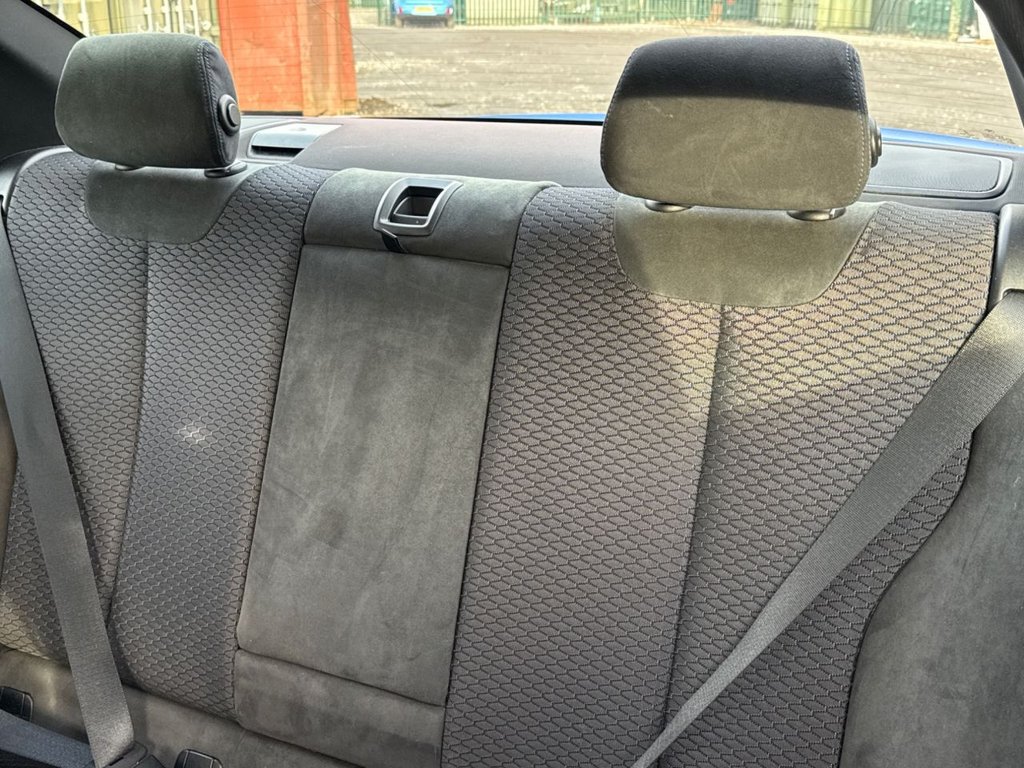 Used BMW 2 Series 2014 for sale - 77485000: Photo 15