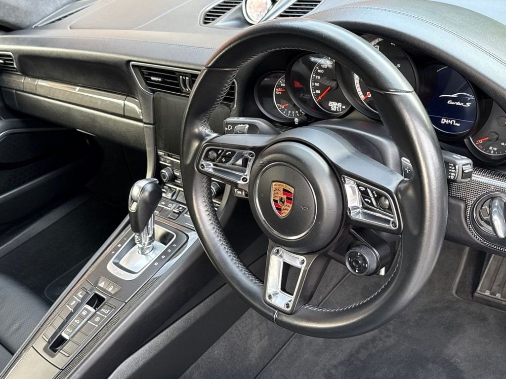 Used Porsche 911 2016 for sale - 77891265: Photo 10