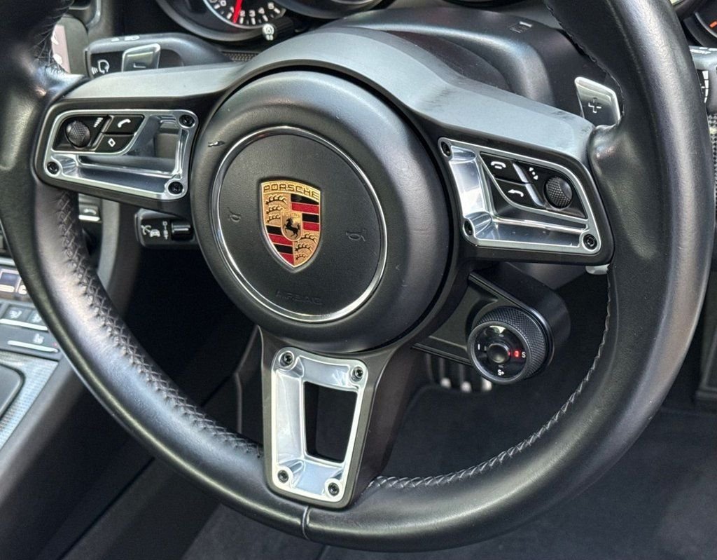 Used Porsche 911 2016 for sale - 77891265: Photo 24