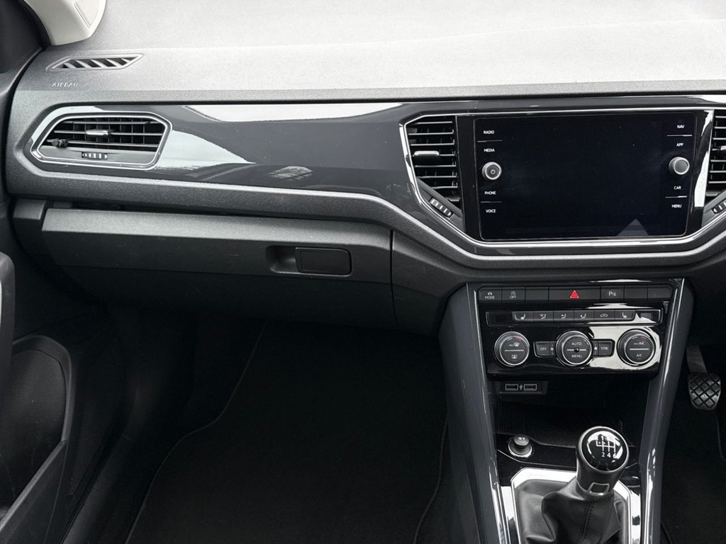 Used Volkswagen T-Roc 2019 for sale - 77140133: Photo 12