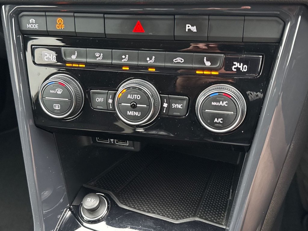 Used Volkswagen T-Roc 2019 for sale - 77140133: Photo 22