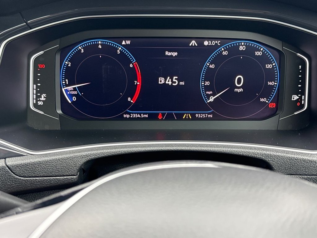 Used Volkswagen T-Roc 2019 for sale - 77140133: Photo 23