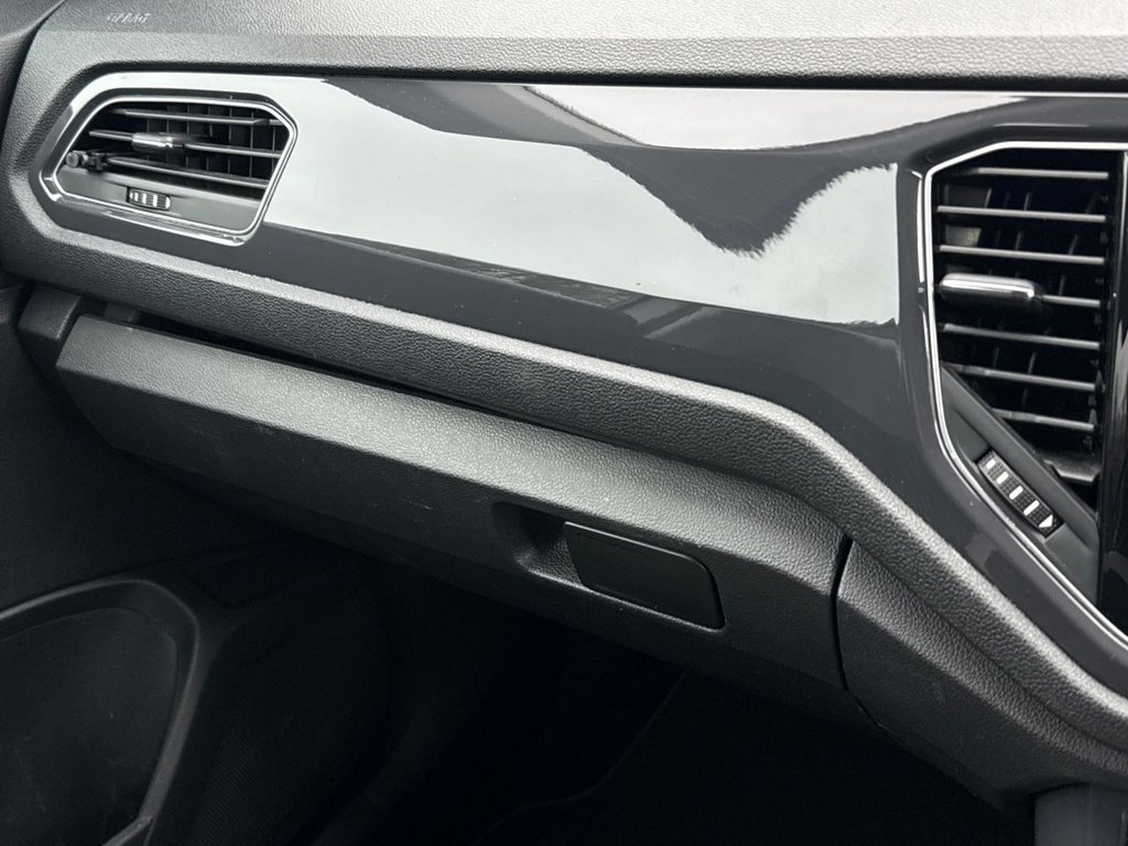 Used Volkswagen T-Roc 2019 for sale - 77140133: Photo 28