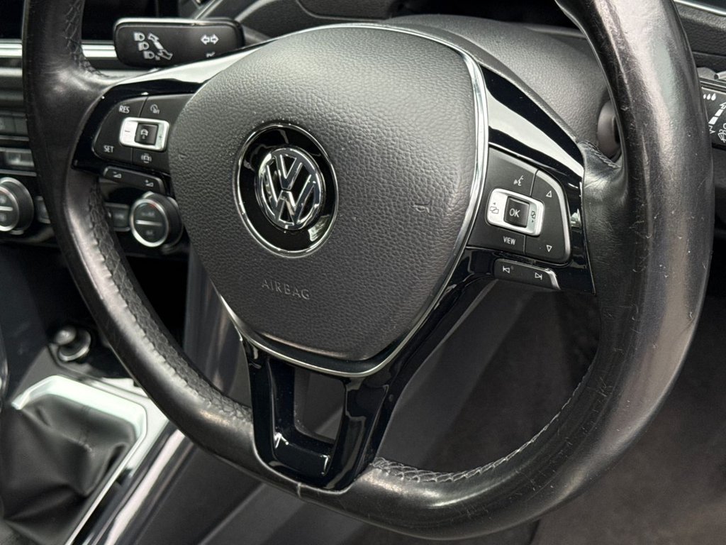 Used Volkswagen T-Roc 2019 for sale - 77140133: Photo 31