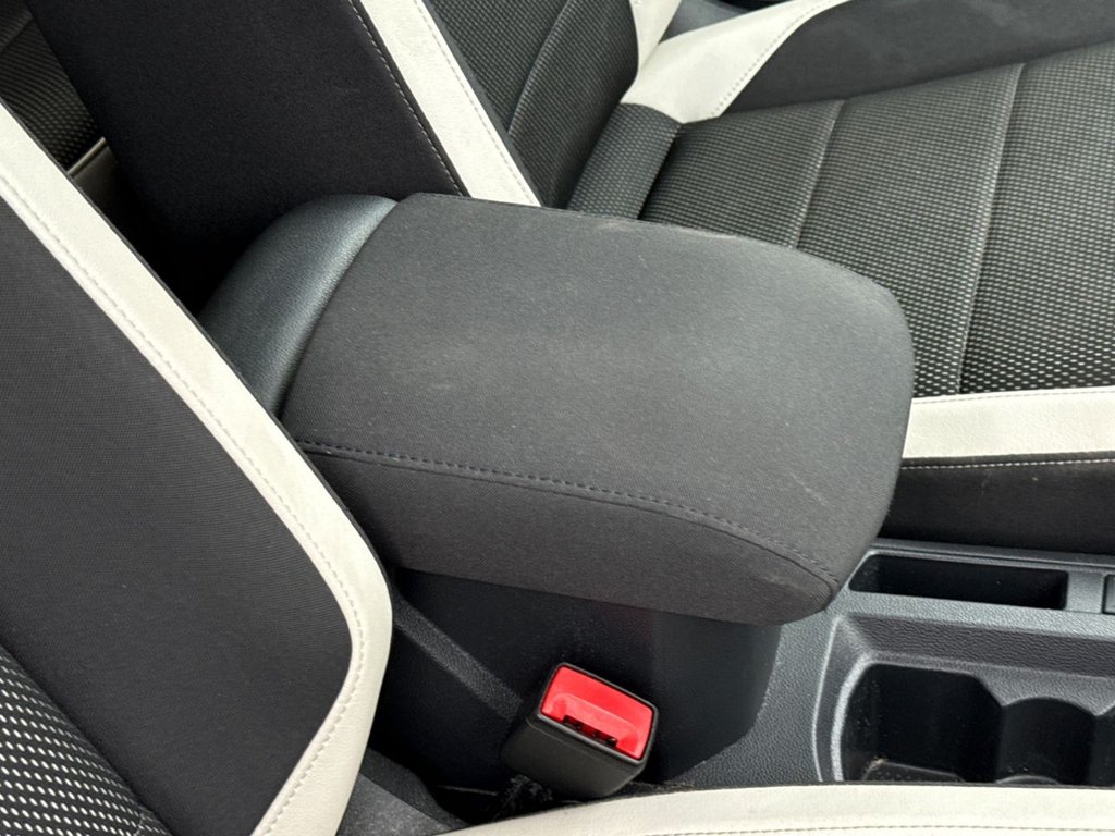 Used Volkswagen T-Roc 2019 for sale - 77140133: Photo 32