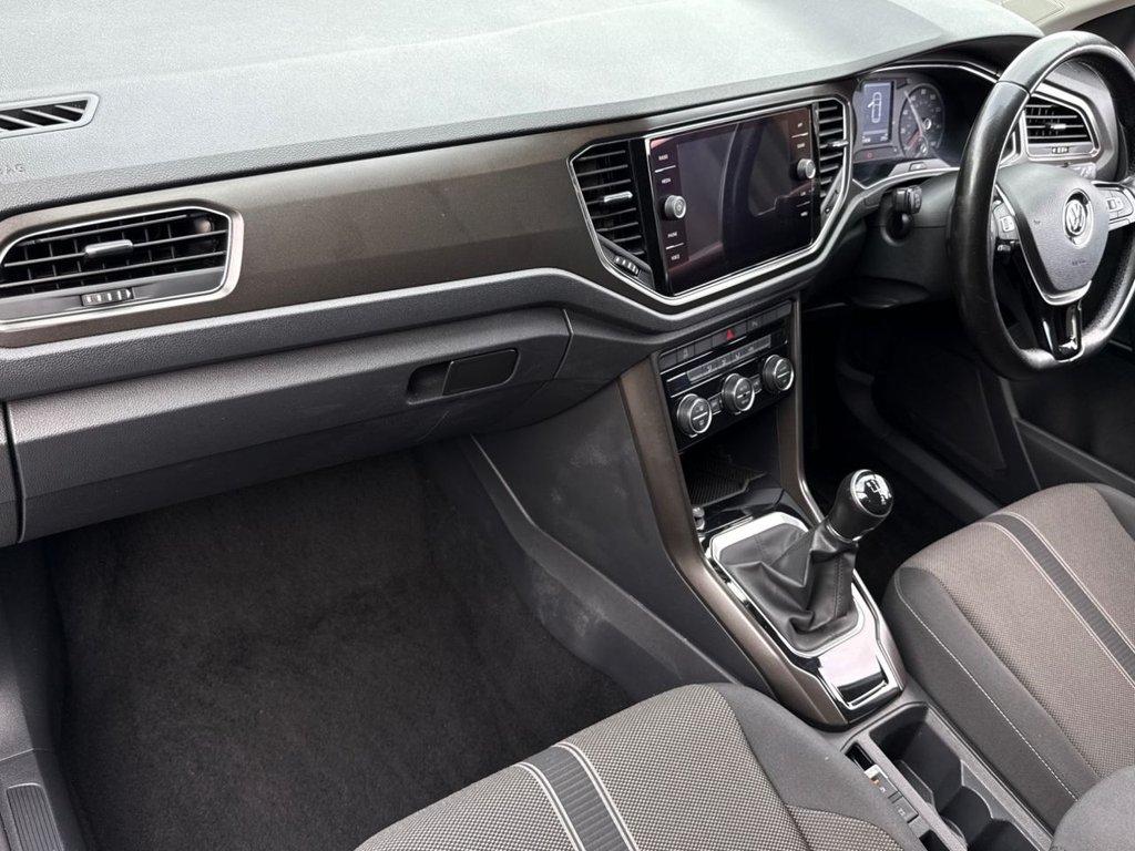 Used Volkswagen T-Roc 2019 for sale - 77110555: Photo 15