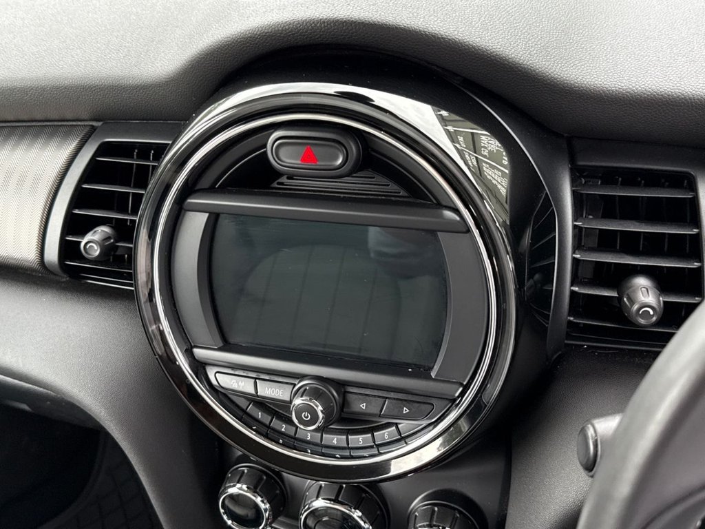 Used MINI Hatch 2019 for sale - 76621625: Photo 17