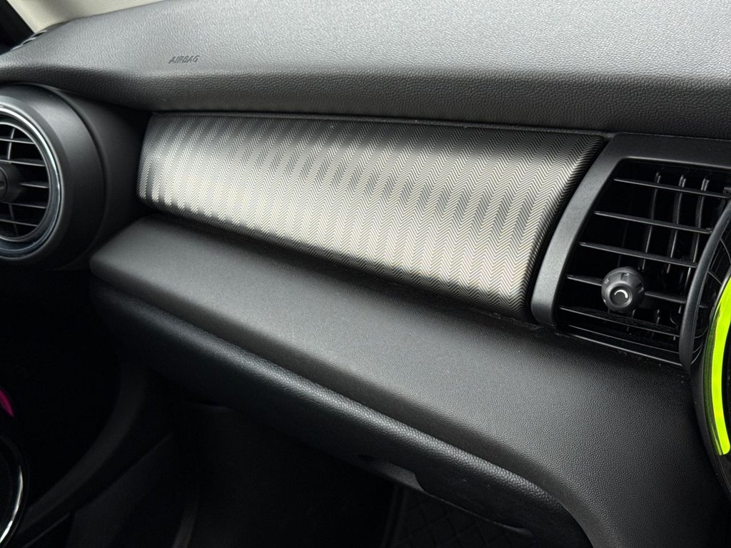 Used MINI Hatch 2019 for sale - 76621625: Photo 23