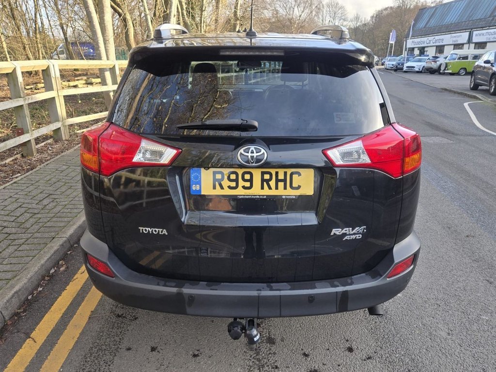 Used Toyota RAV4 2014 for sale - 76883485: Photo 5