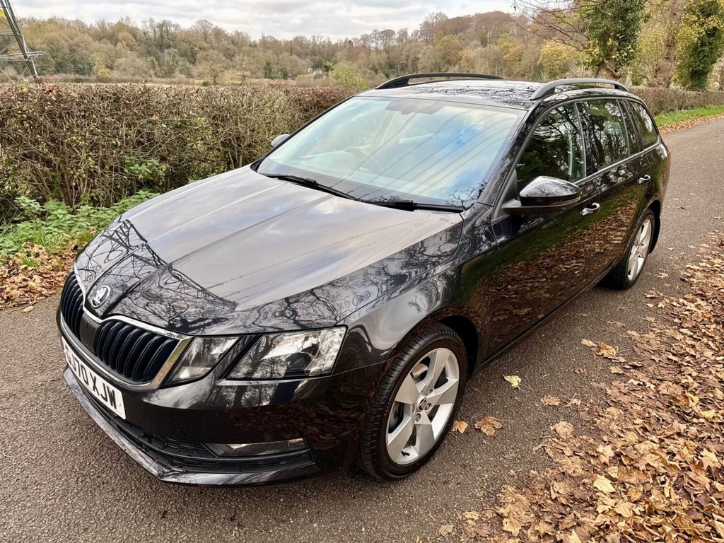 Used Skoda Octavia 2020 for sale - 76621587: Photo 2